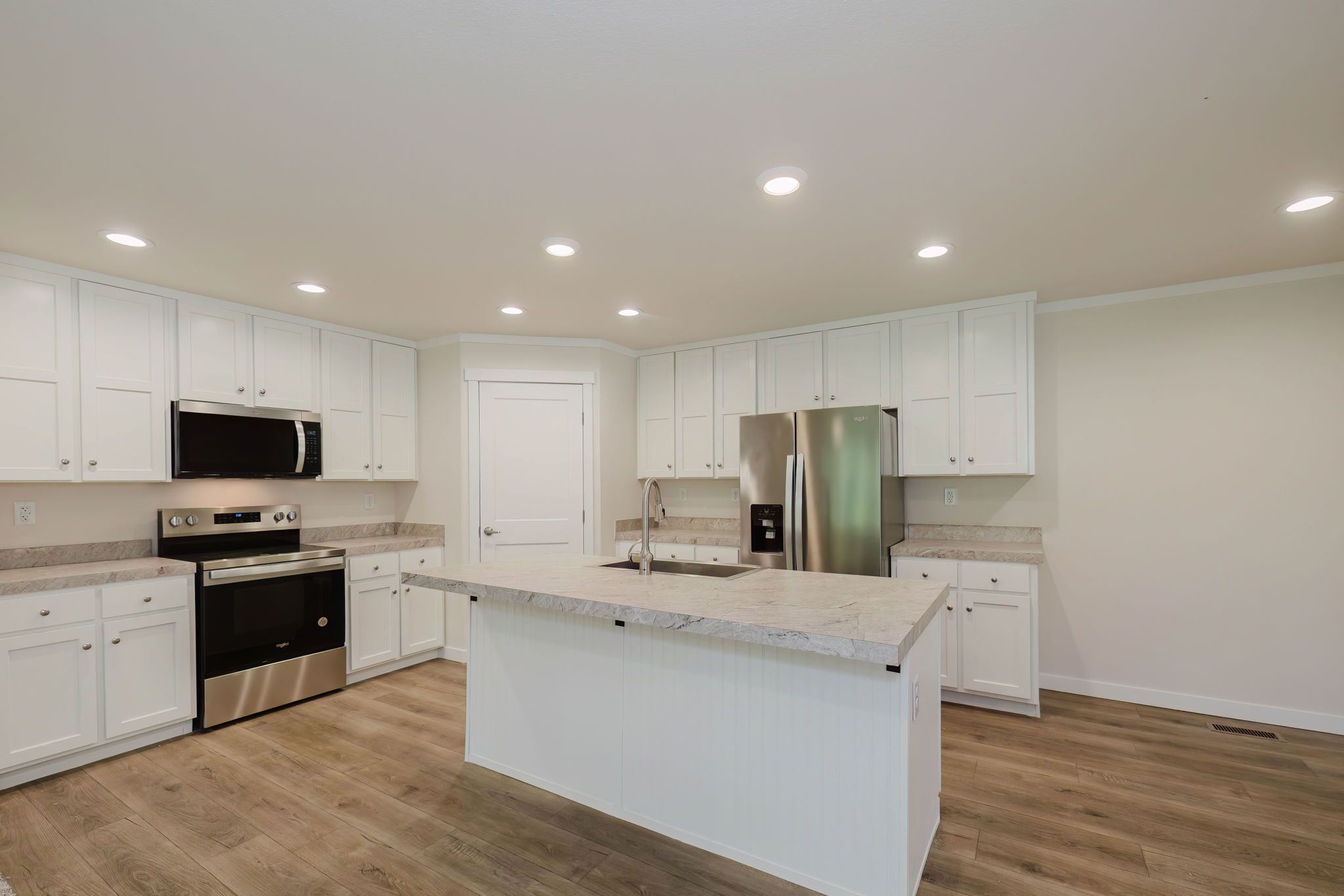 13-web-or-mls-889A8390
