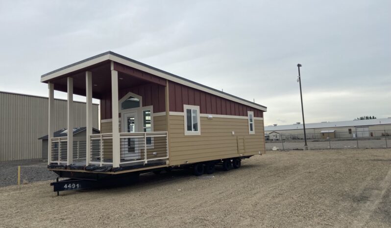 The Overlook (Model APH-522) full